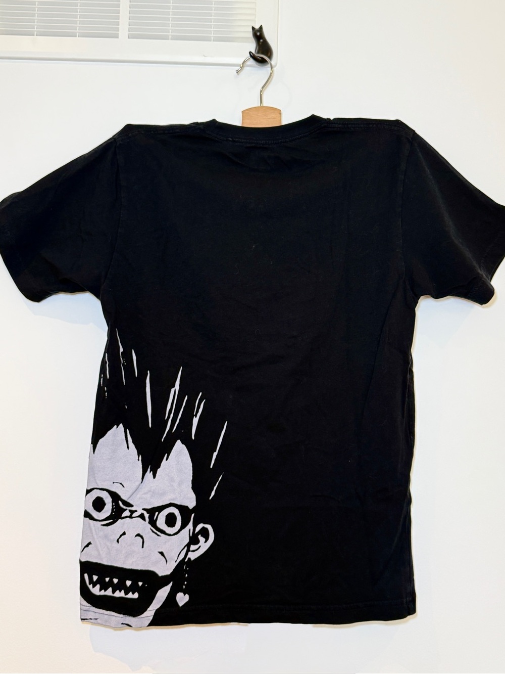 Uniqlo UT Jump 50th "Death Note" Ryuk Graphic Tee, Size XS/S